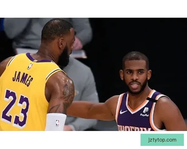 詹姆斯转型内幕：与雷迪克深谈坦然接受球权调整