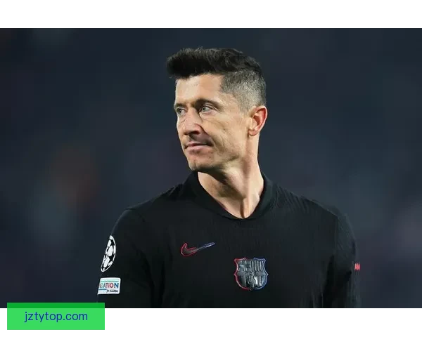 仅用109场莱万在弗里克麾下狂轰100粒联赛进球刷新效率纪录